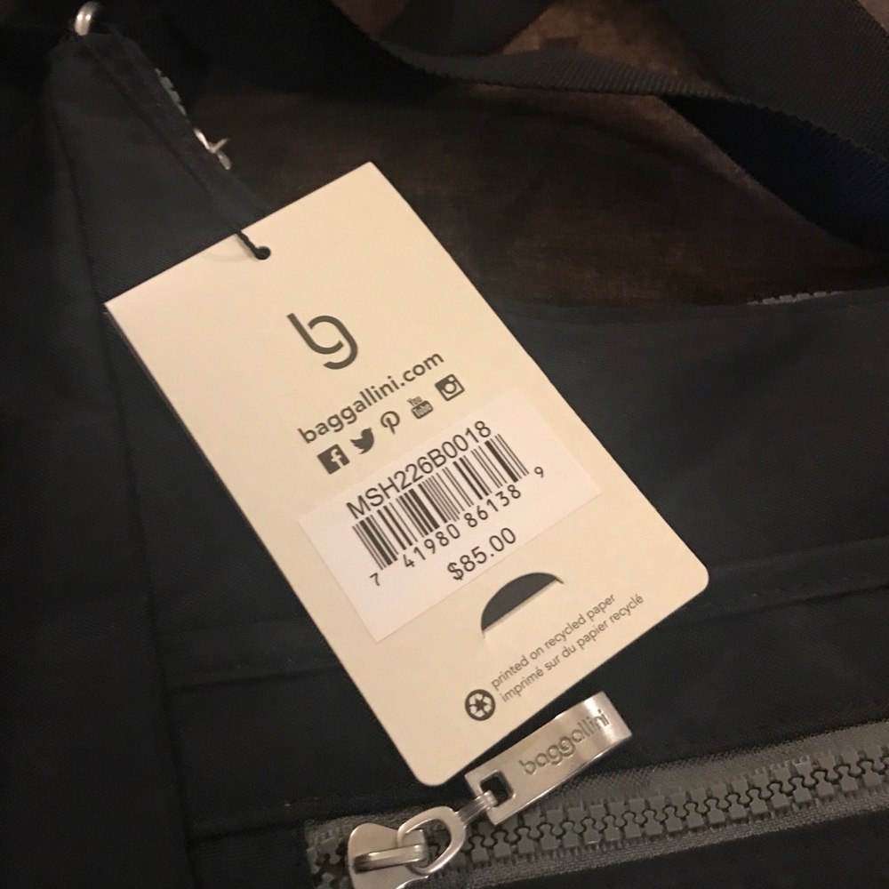 Crossbody bag
